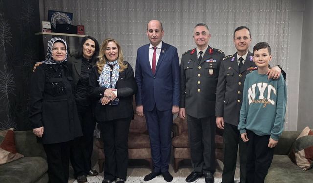 Paşa’dan Kumartaşlı Ailesine Anlamlı Ziyaret