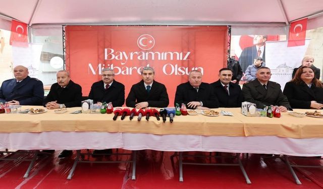 Vali Aktaş, Bayramlaşma Programına Katıldı