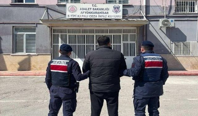 Jandarma 21 Yıla Hükümlü Şahsı Yakaladı