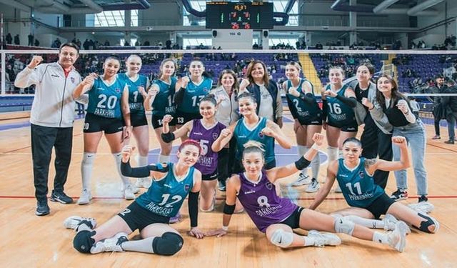 Zaferin Sultanları PTT’ye Set Vermedi!