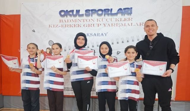 Afyon Badminton Takımları Türkiye Şampiyonası’na Yükseldi