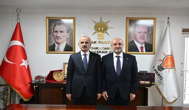 Turgay Şahin, “YHT Yetmez Ekspres Seferleri de Başlamalı”