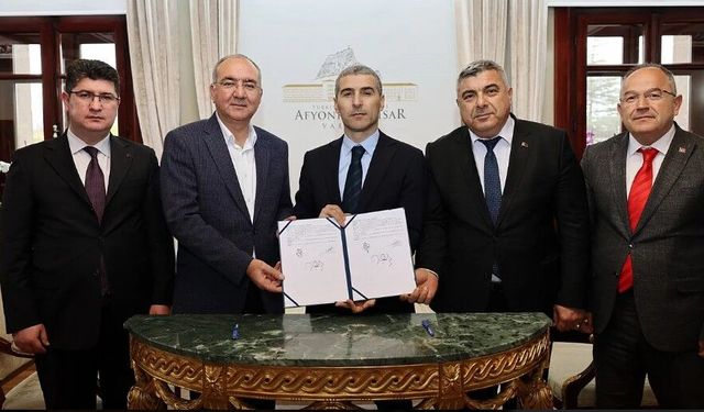 Afyon Yeni Özel Eğitim Okulu Kazanıyor
