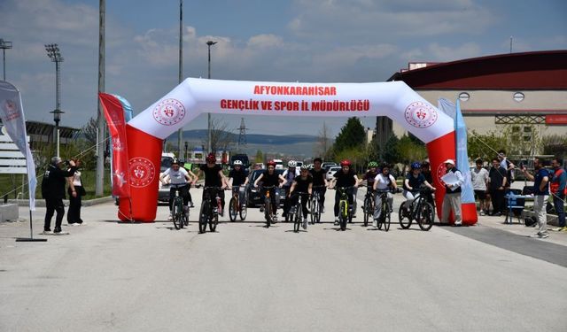 Okul Sporları Bisiklet Yarışlarında Dereceler Belli Oldu
