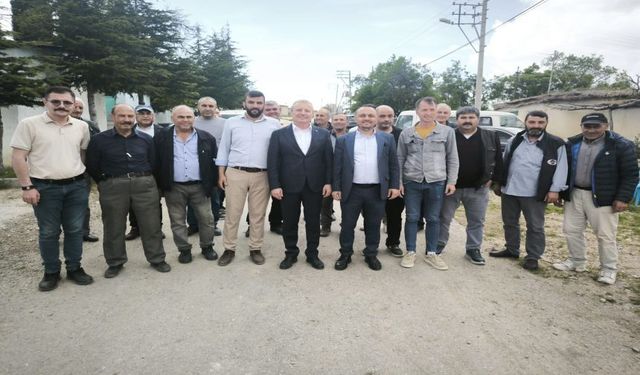 Yörüklerden Başkan Azak’a Yoğun İlgi