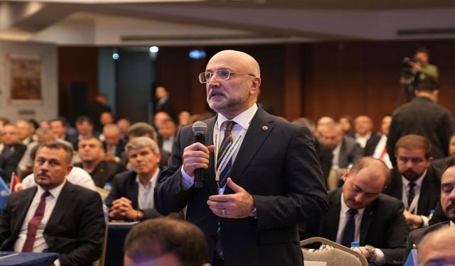 Afyonkarahisar AK Parti Teşkilatı Batı Anadolu Bölge Strateji Toplantısı’na Katıldı