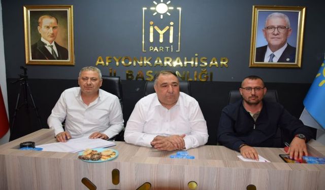 Mısırlıoğlu: “27 Haziran’da Afyon’dan Ankara’ya Türk Bayraklarıyla Akacağız”