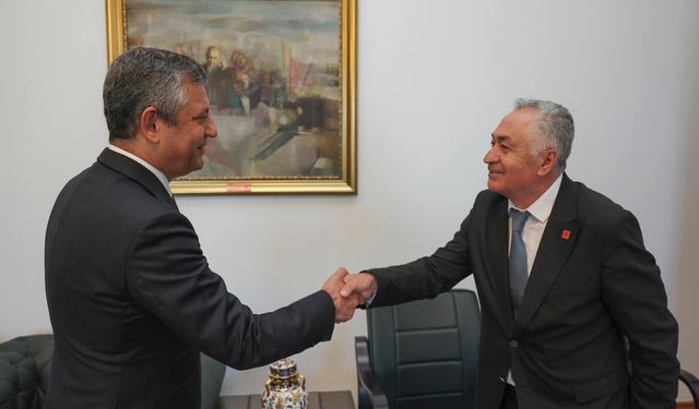 Karadeniz, “Seçilmiş Genel Başkan Özgür Özel’in Sonuna Kadar Arkasındayım.”