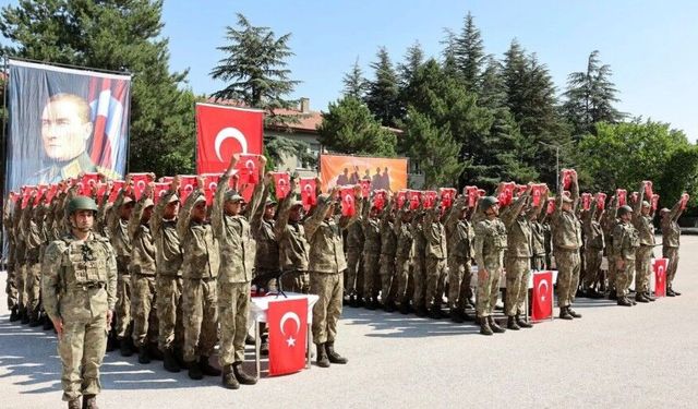 Mehmetçikler Vatan ve Millete Bağlılıklarını İfade Etti