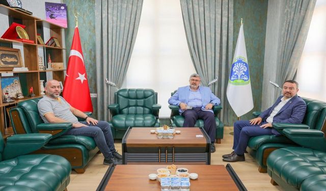 Milletvekili Özkaya Başkan Öztaş’ı Ziyaret Etti