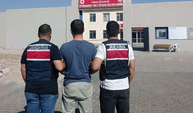 Jandarma 6 Yıla Hükümlü Şahsı Yakaladı