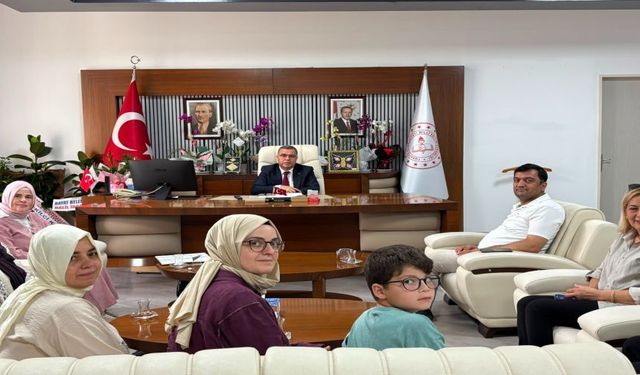 Kadınanalar Kültür Derneği’nden İl Millî Eğitim Müdürlüğü’ne ziyaret