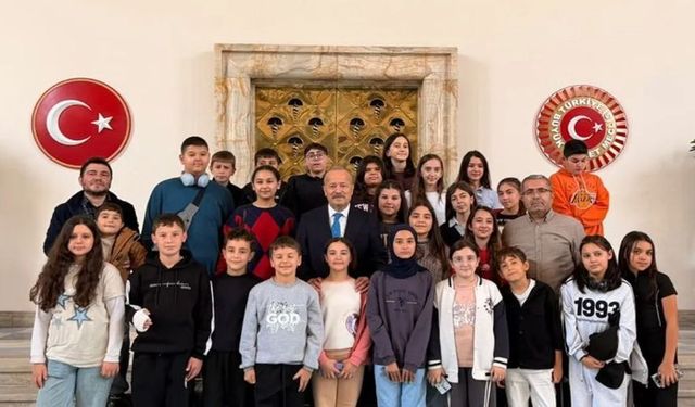 Milletvekili Taytak Öğrencileri Meclis'te Ağırladı