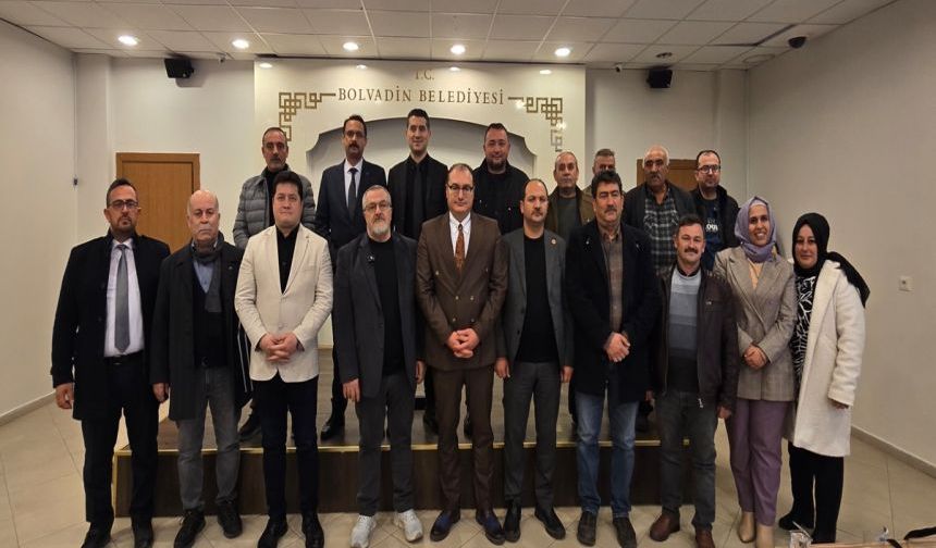 BOLVADİN’DE “EBER GÖLÜ’NÜN GELECEĞİ” KONFERANSI DÜZENLENDİ