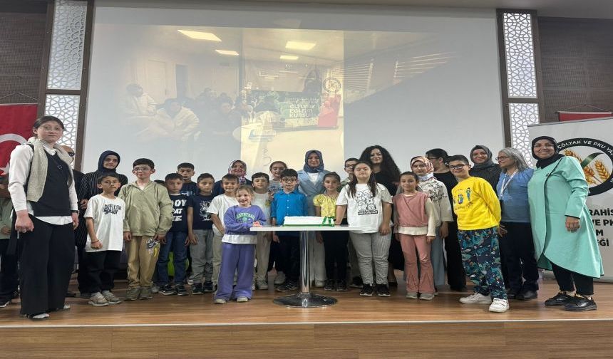 ÇÖLYAK HASTALARI BİRİNCİ YILINI COŞKUYLA KUTLADI