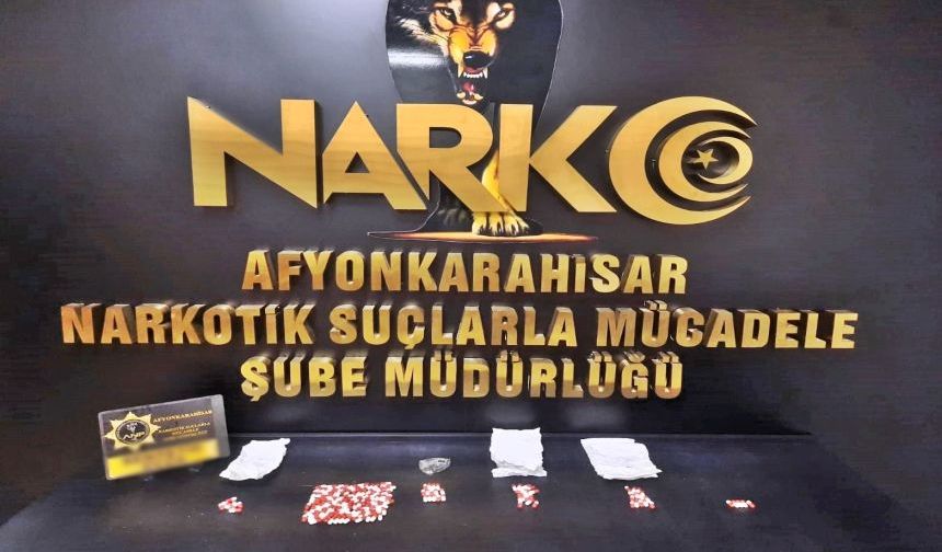 POLİS UYUŞTURUCU TACİRLERİNE FIRSAT VERMİYOR