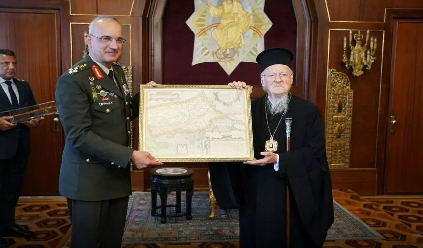 Başkan Mısırlıoğlu’ndan Sert Tepki: Yunan Genelkurmay Başkanı'nın Harita Hediyesi ve Tepkisizlik Eleştirisi