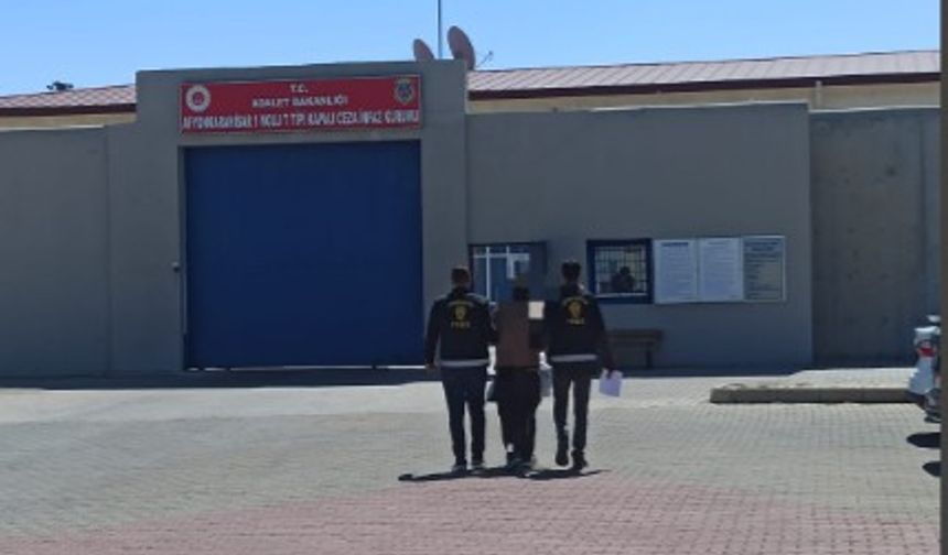 POLİS 16 YILA HÜKÜMLÜ FİRARİ ŞAHSI YAKALADI