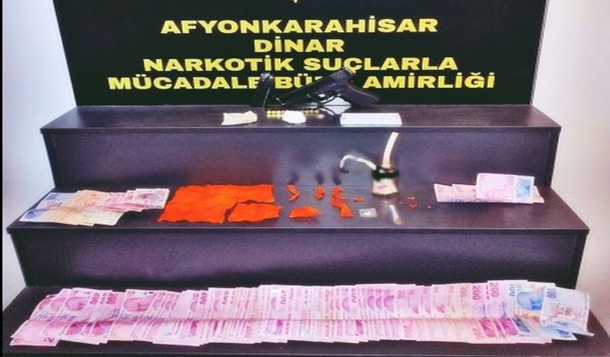 POLİS UYUŞTURUCU SATICILARINA GÖZ AÇTIRMIYOR