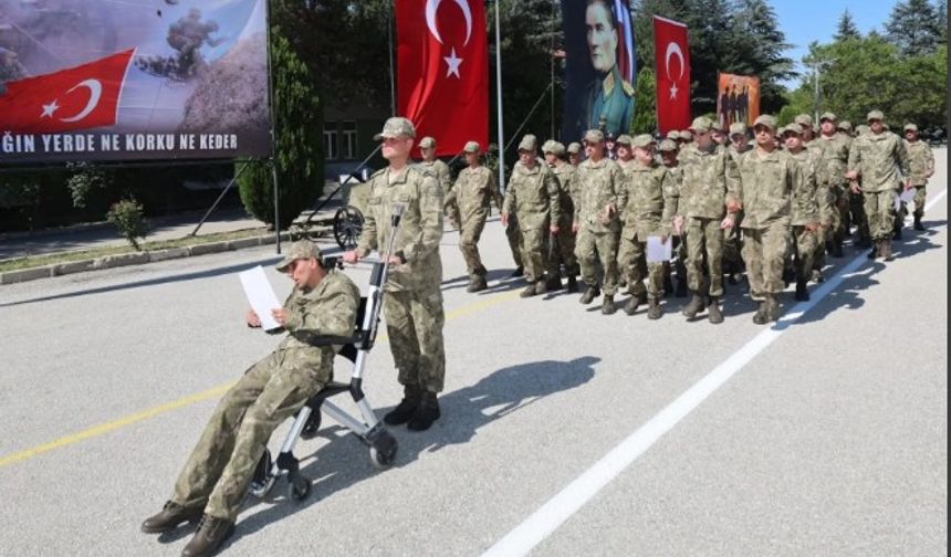 VALİ YİĞİTBAŞI ENGELLİ GENÇLERİN HEYECANINA ORTAK OLDU