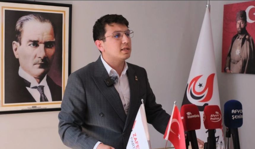 KATIRCI: “MELİH GÖKÇEK KAMPTA NEYİN EĞİTİMİNİ VERDİ?”