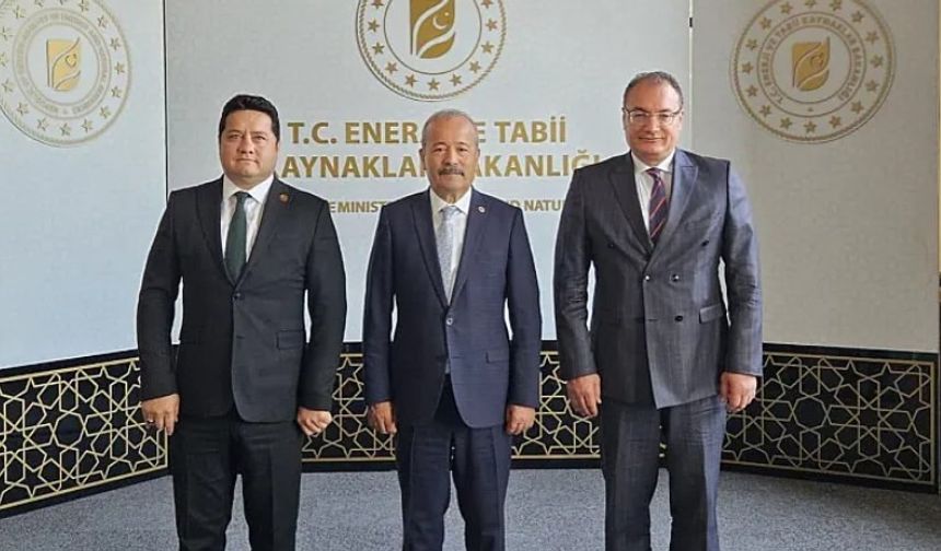 Bolvadin'in Enerji Talebine Bakan Yardımcısı Anında Talimat Verdi