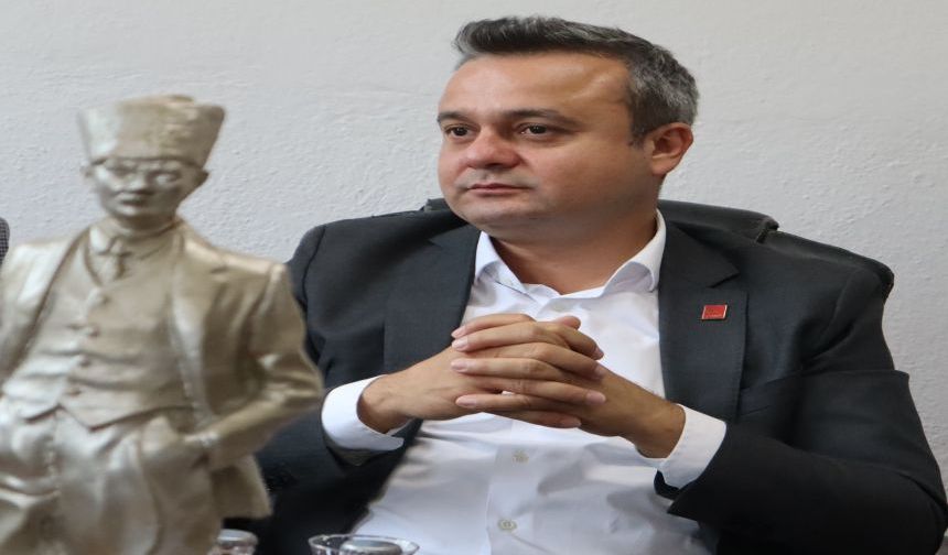 “Cumhuriyet Halk Partisi’nin kapıları bir gün değil her gün halkımıza açıktır.”