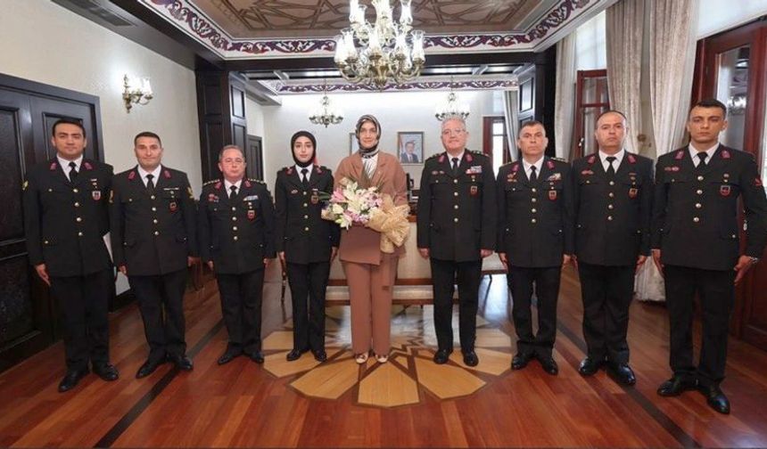 JANDARMA’DAN VALİ YİĞİTBAŞI’NA 186. YIL ZİYARETİ