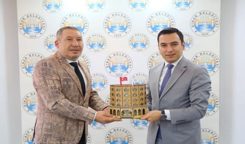 Dinar Kaymakamı Hasan Uğuz’dan Belediye Başkanı Topçu’ya İade-i Ziyaret