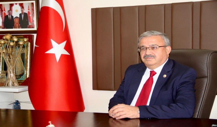 Yurdunuseven: “15 Temmuz’da milletimiz demokrasiye sahip çıkmıştır”
