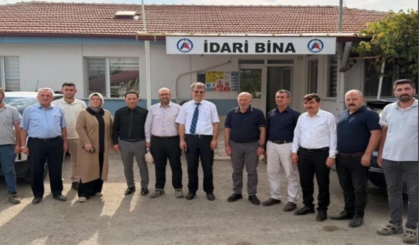 Siper, Dinar'daki yatırımları sadece AK Partili heyetle incelendi