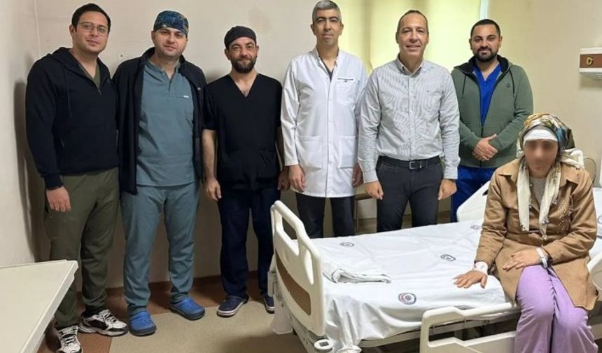 AFSÜ’de Biyonik Kulak Ameliyatı Gerçekleştirildi