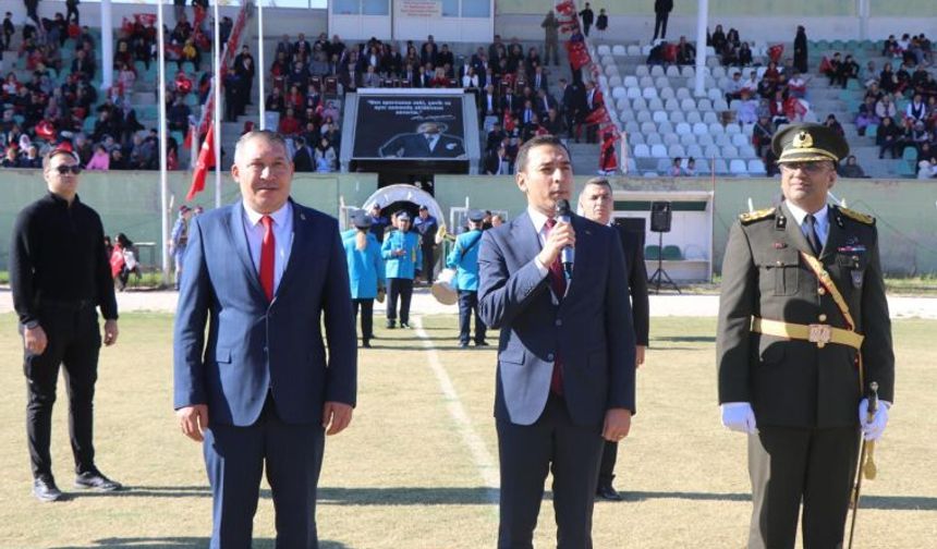 Dinar’da Cumhuriyet Bayramı Coşkusu!