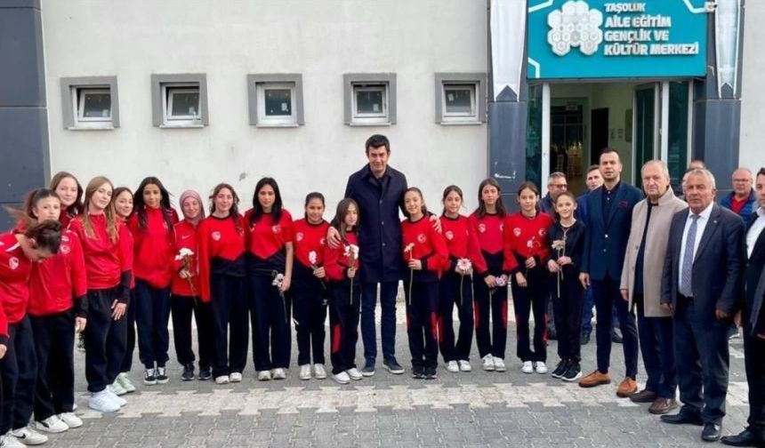 Taşoluklu Sporcular Ödüllendirildi