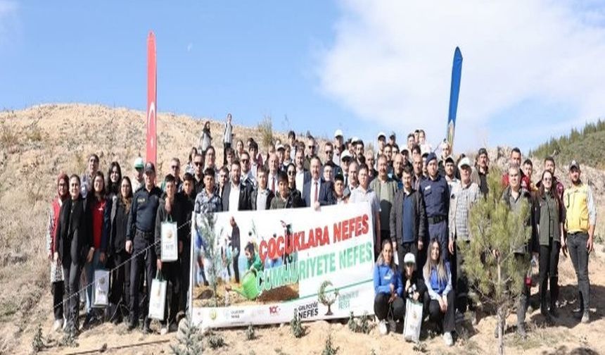 Başkan Öztaş, Akharım’da “Geleceğe Nefes” Programına Katıldı