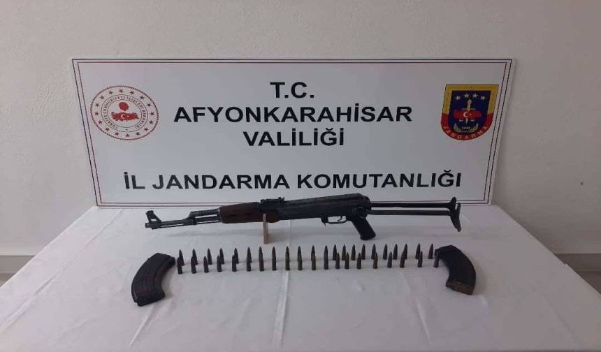 Jandarma Dinar’da Kaleşnikof Tüfek Ele Geçirdi