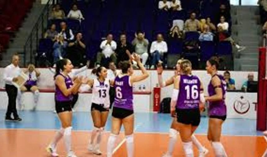 Yüntaş Voleybol-3    İlbank Spor-0