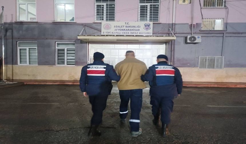 Jandarma 30 Yıla Hükümlü Firari Şahsı Yakaladı