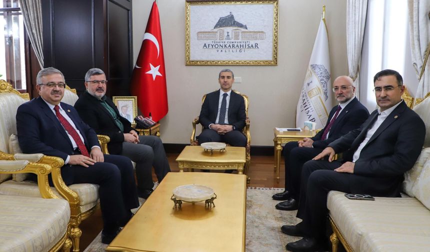 AK Parti’den Vali Aktaş’a Ziyaret