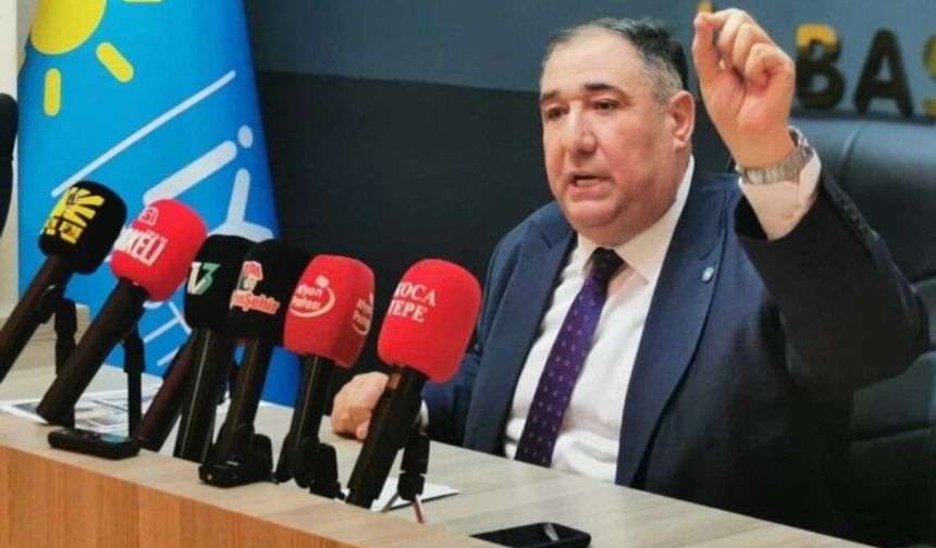 Mısırlıoğlu: "Vakıf Yardımı AK Parti İl Binası Önünde Dağıtılamaz"