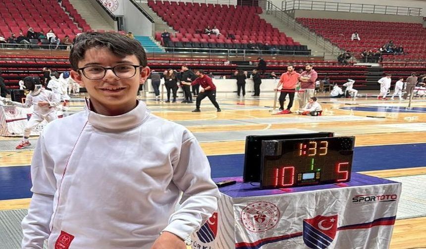 Afyonkarahisarlı Sporcu Alp Eren Kocakavuk Türkiye İkincisi Oldu