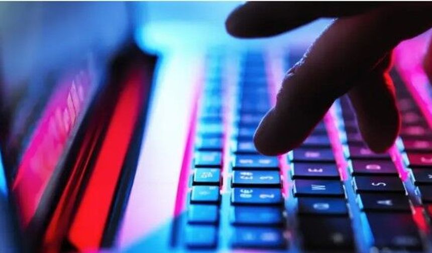 Dinar’da İnternet Kesintisi Hayatı Felç Etti: Esnaf İsyanda