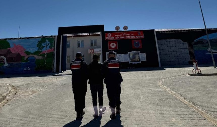 Jandarma 19 Yıla Hükümlü Şahsı Yakaladı