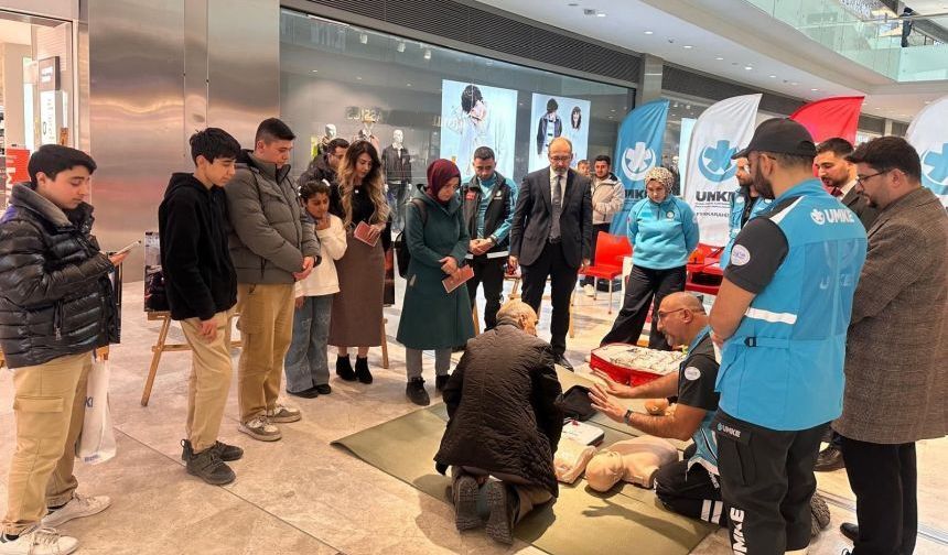 Ramazan’da Sağlık Programı Gerçekleştirildi