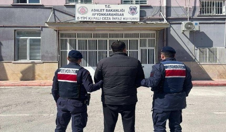 Jandarma 21 Yıla Hükümlü Şahsı Yakaladı