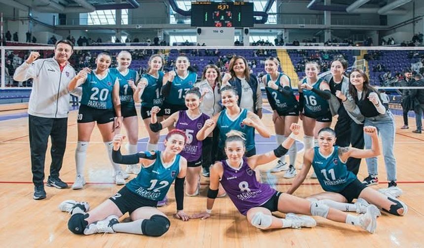 Zaferin Sultanları PTT’ye Set Vermedi!