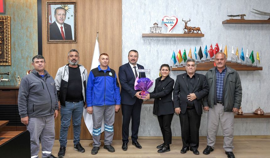 Başkan Öztaş’a Dünya Romanlar Günü Dolayısıyla Ziyaret
