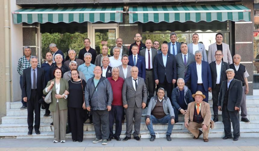 İYİ Parti’de Bayram Coşkusu İlçelerde Devam Etti