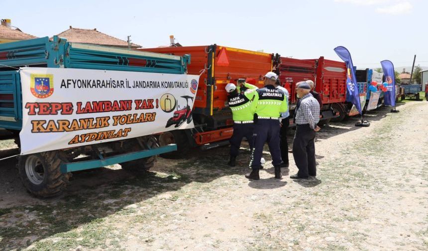 Jandarma Tarım Aracı Kullananlara Eğitim Verdi