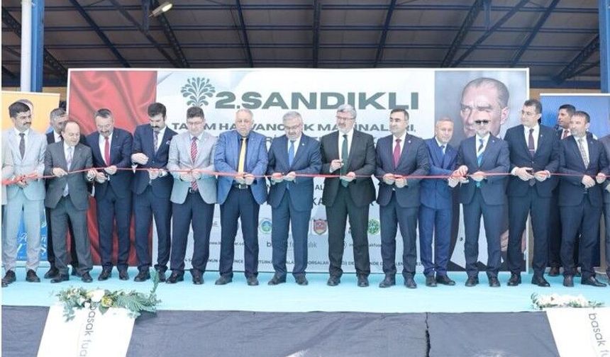 Sandıklı Tarım, Hayvancılık Makineleri, Teknolojileri ve Seracılık Fuarı Yoğun Katılımla Açıldı